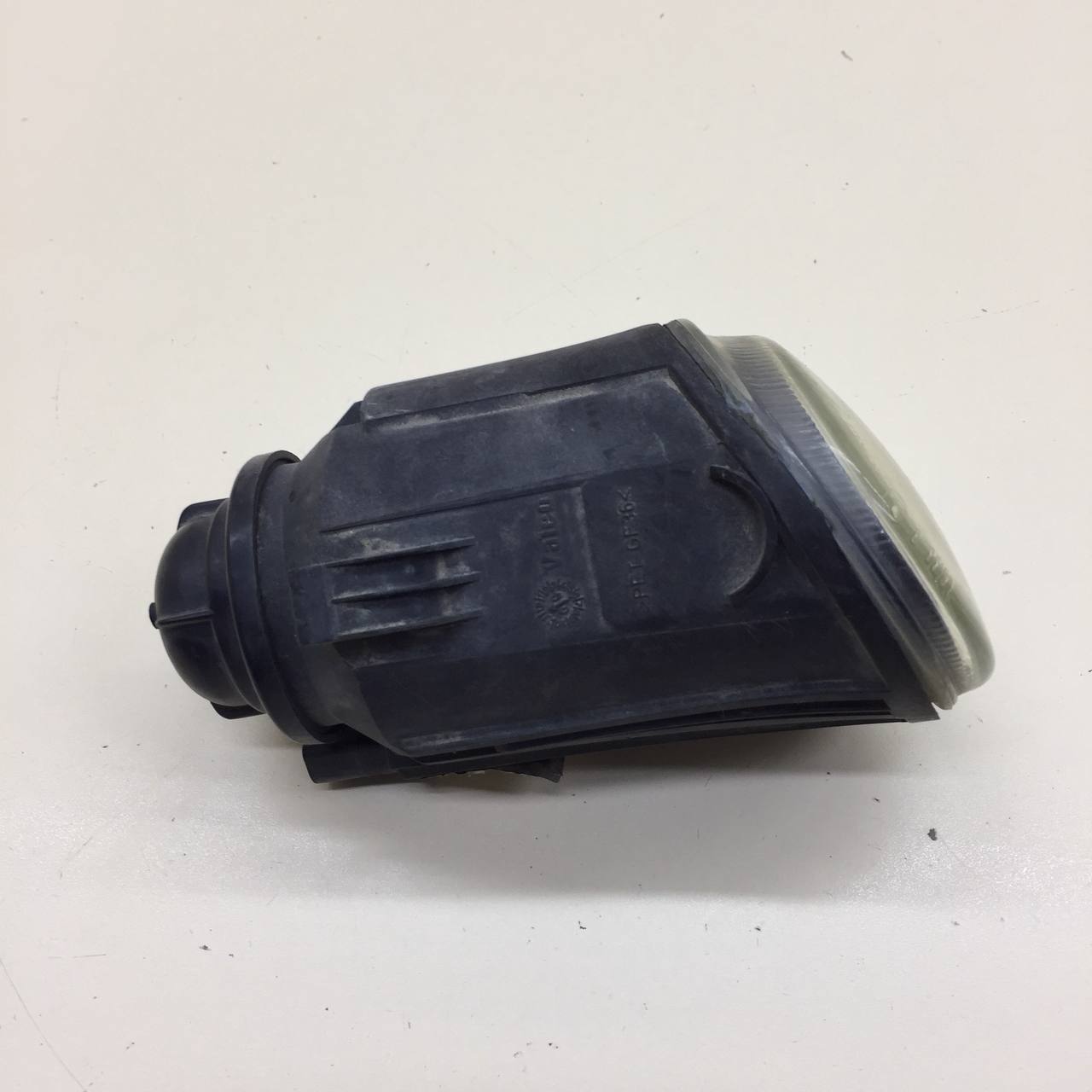 Фара противотуманная левая BMW X5 E53 2000-2007