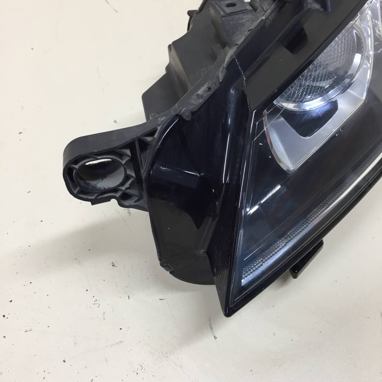 Фара левая Jaguar F-Pace 2016>