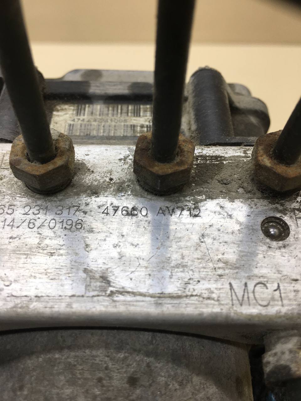 Блок ABS (насос) Nissan Primera (P12) 2002-2007