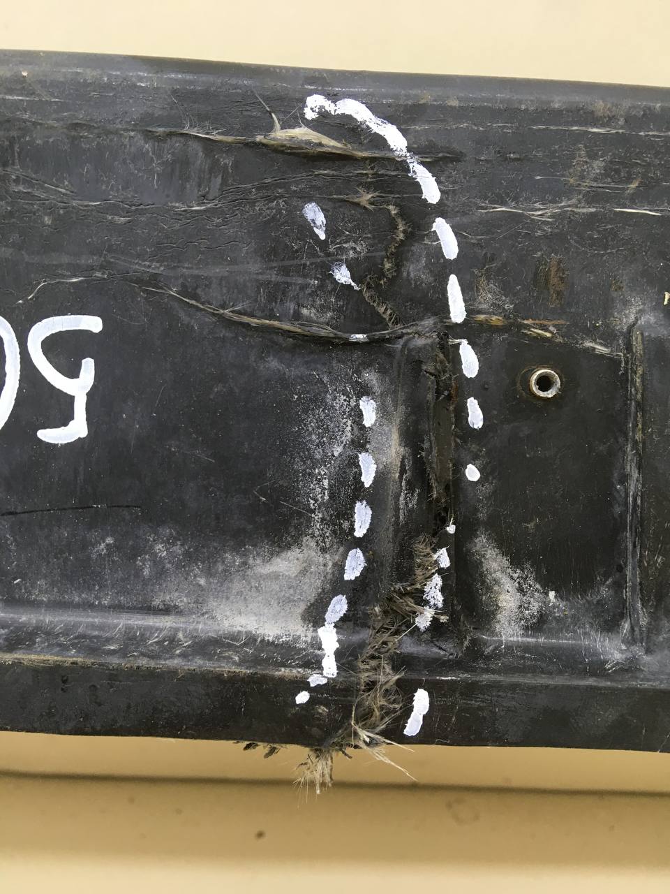 Усилитель переднего бампера Kia Spectra (SD) 2004-2011