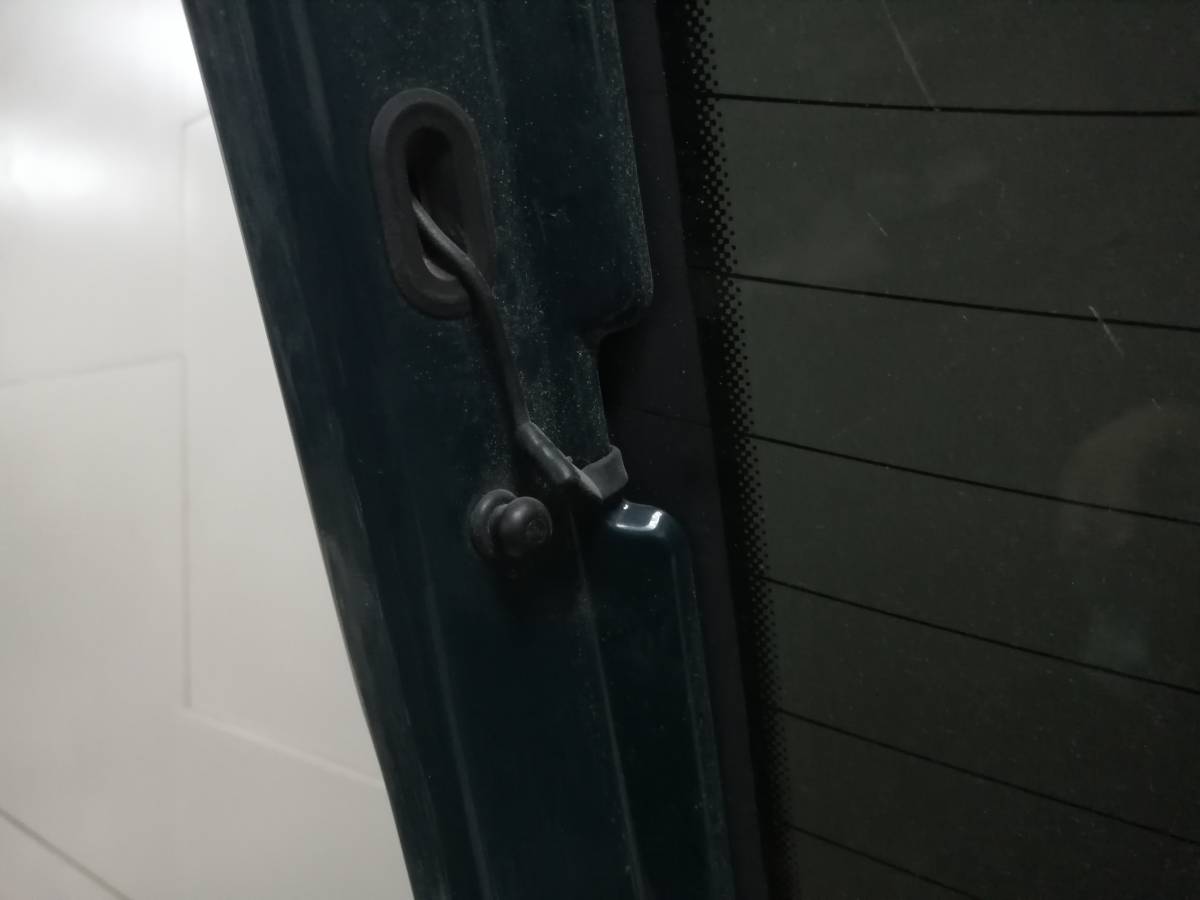 Стекло заднее Skoda Octavia 1997-2000