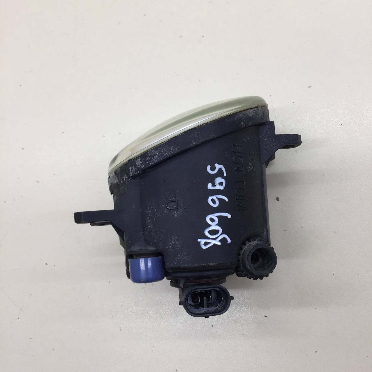 Фара противотуманная правая Toyota Auris (E150) 2006-2012