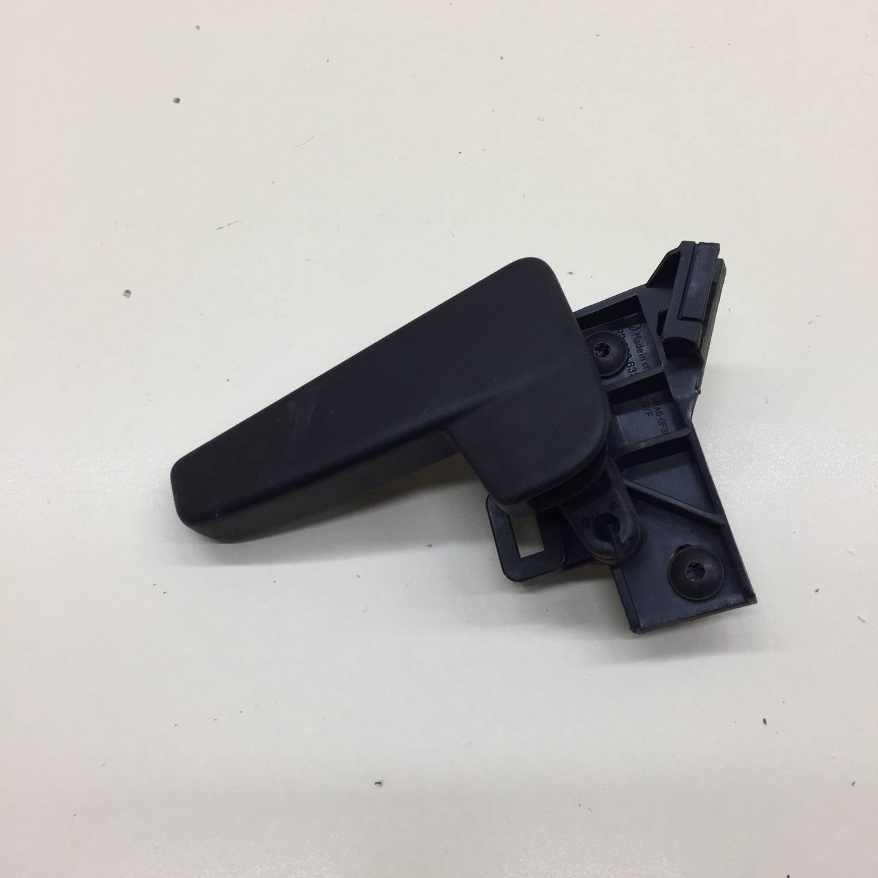 Ручка открывания капота Volkswagen Polo (MK5) 2011-2020