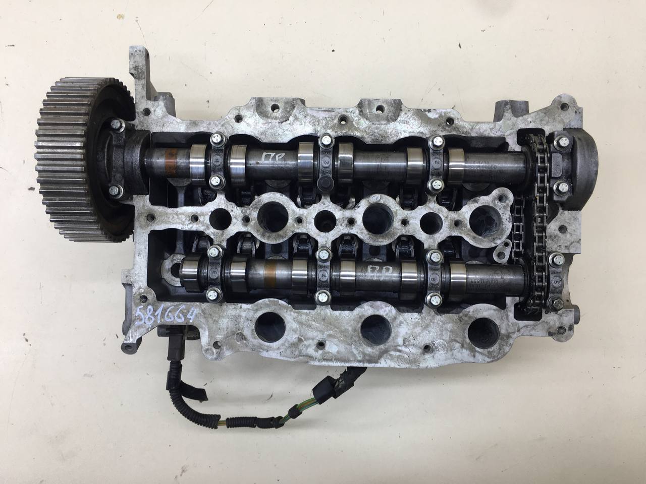 Головка блока цилиндров Land Rover Discovery 3 (L319) 2004-2009 Головка блока цилиндров Land Rover Discovery 3 (L319) 2004-2009