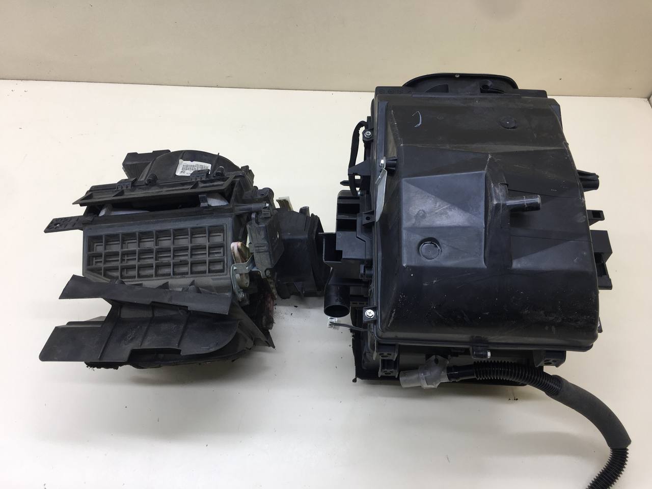 Корпус отопителя Nissan Primera (P12) 2002-2007