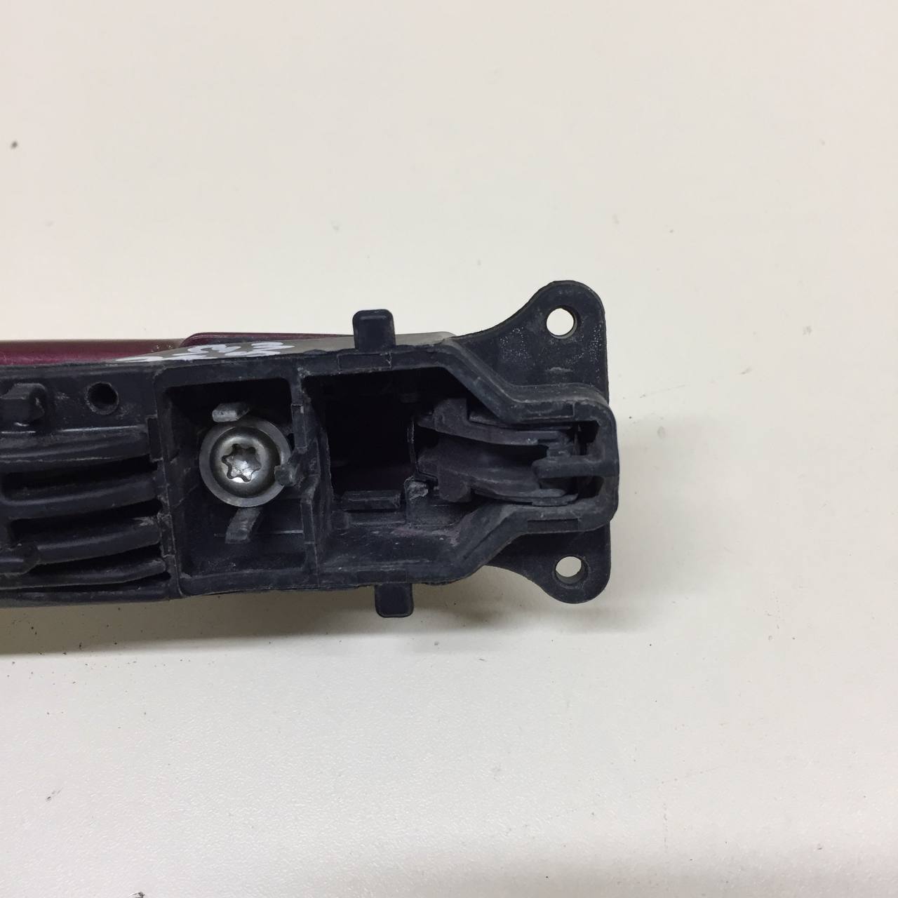 Ручка двери передней наружная правая Suzuki Grand Vitara 2005-2015