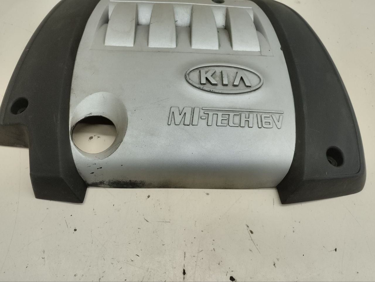 Крышка двигателя декоративная Kia Spectra (SD) 2004-2011 Крышка двигателя декоративная Kia Spectra (SD) 2004-2011