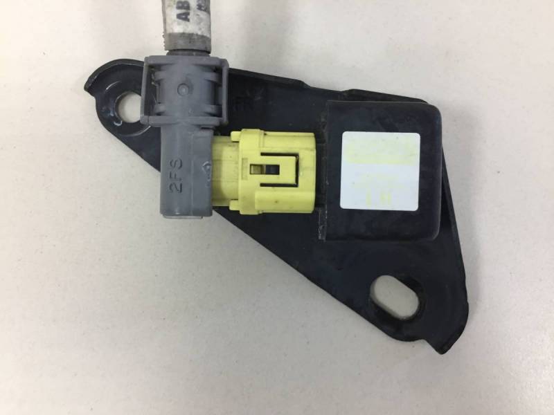 Датчик AIR BAG Toyota Prius (W20) 2003-2009