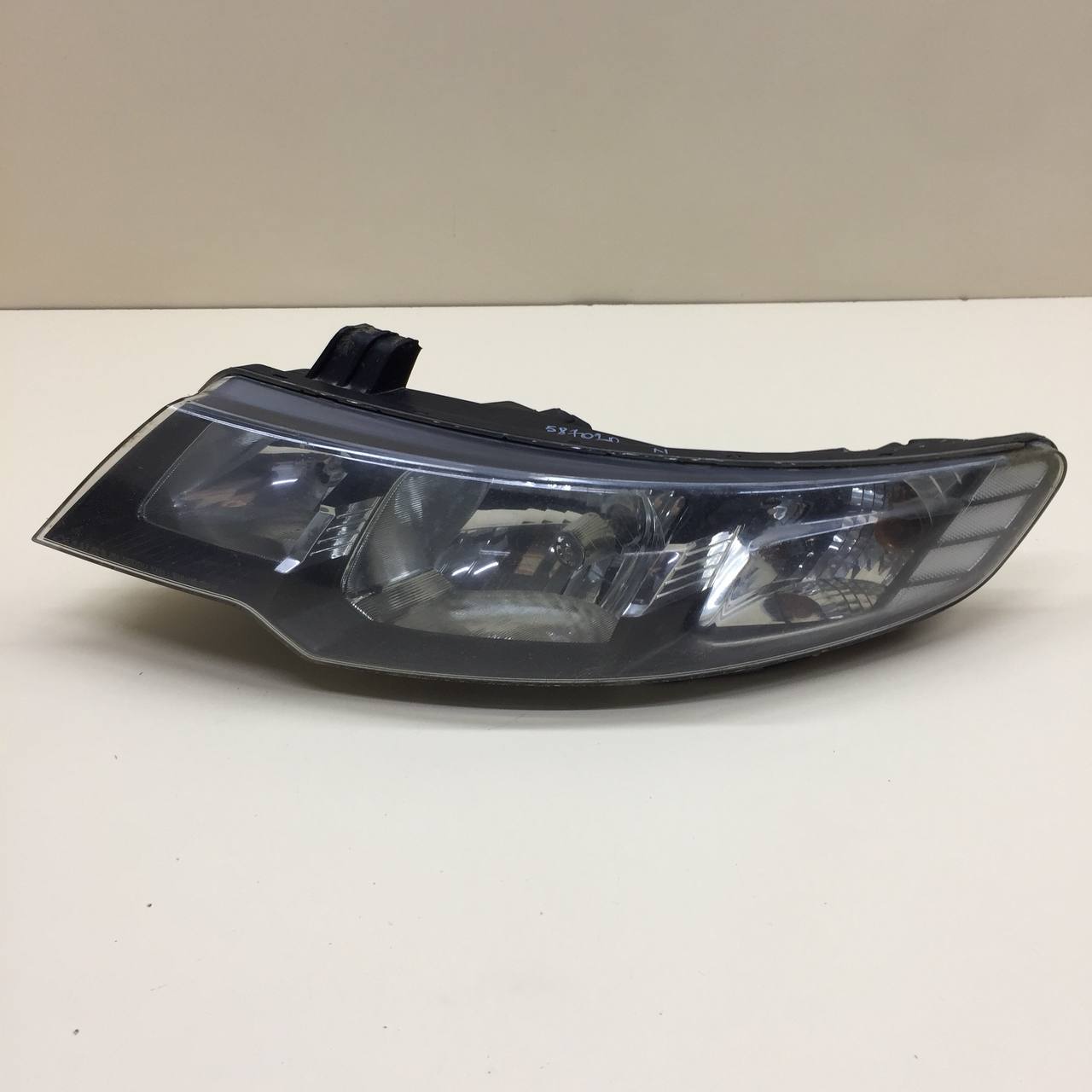 Фара левая Kia Cerato (TD) 2009-2013