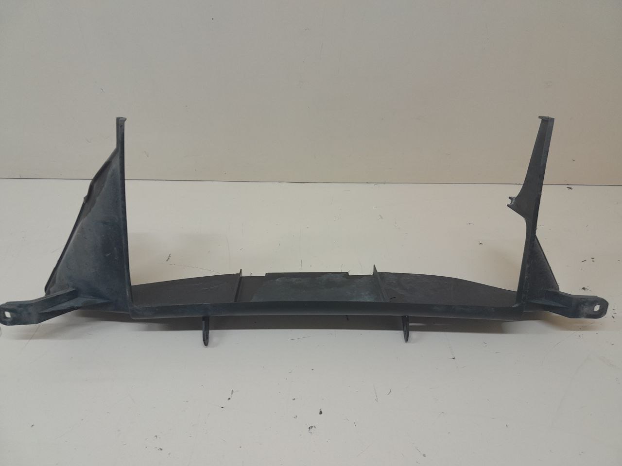 Воздуховод радиатора Chevrolet Cobalt (T250) 2011-2015 Воздуховод радиатора Chevrolet Cobalt (T250) 2011-2015