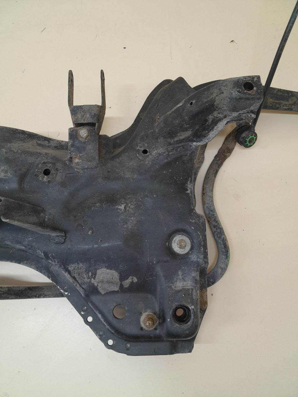 Балка подмоторная Peugeot 206 1998-2012