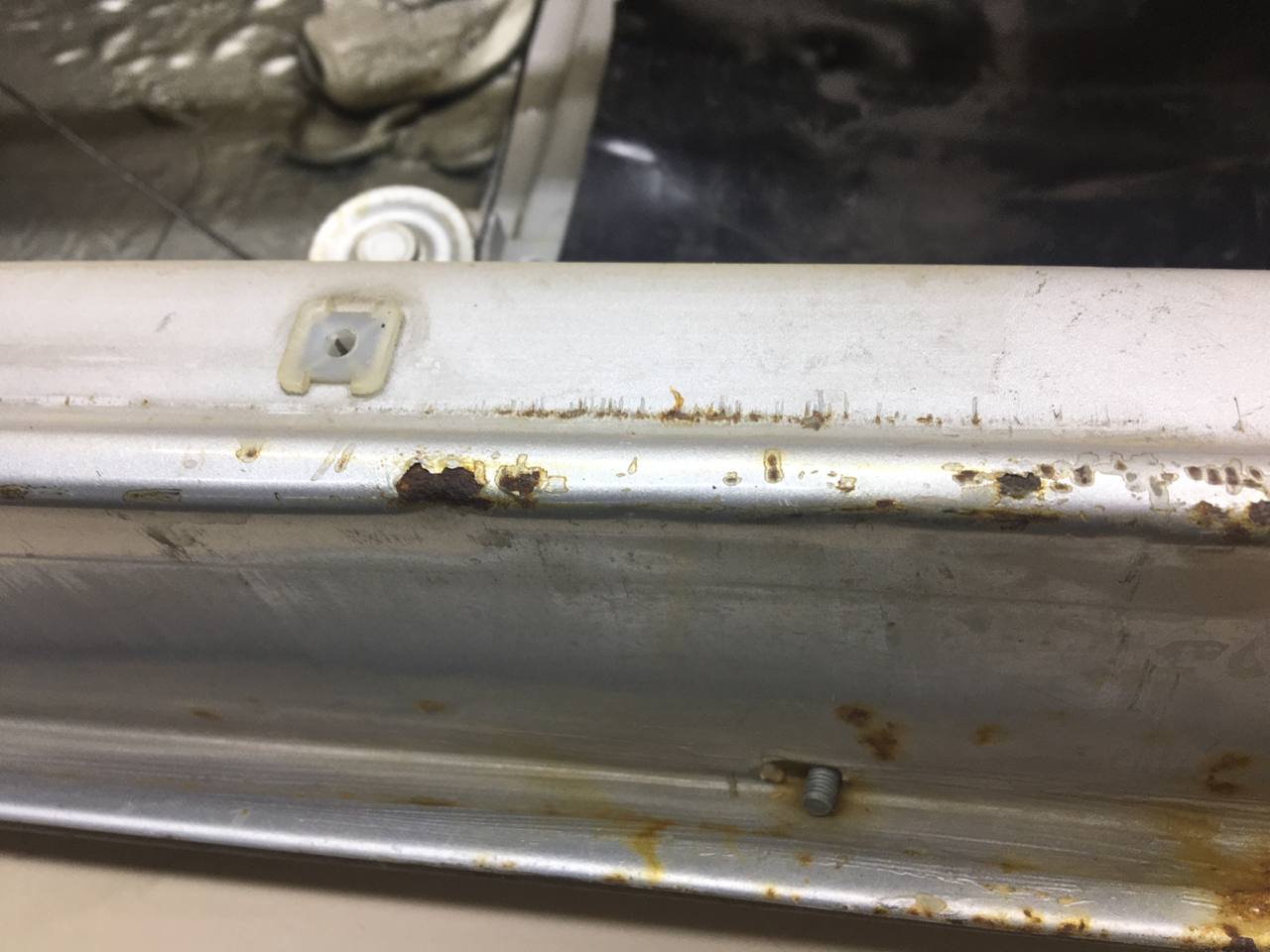 Дверь передняя правая Lada Niva 2131 1993>