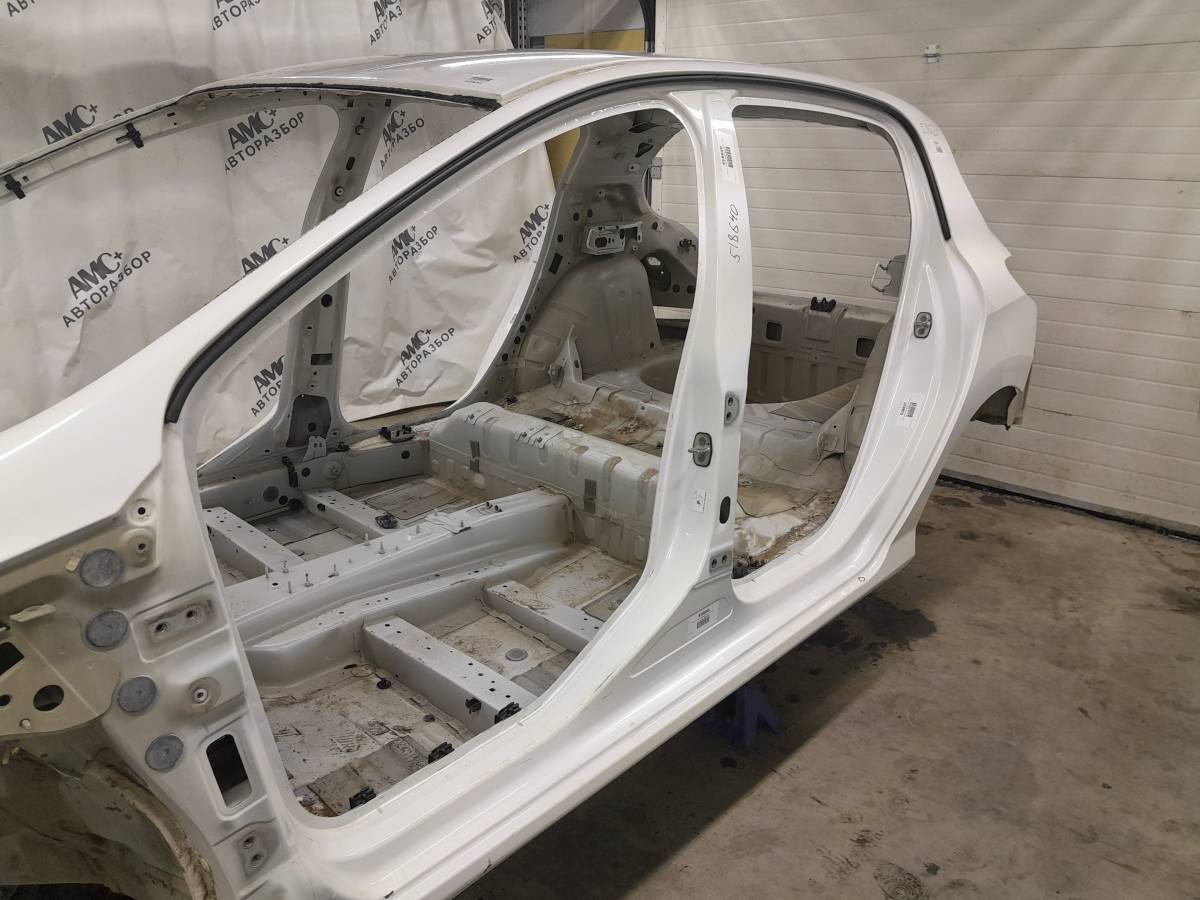 Порог со стойкой левый Peugeot 308 2007>
