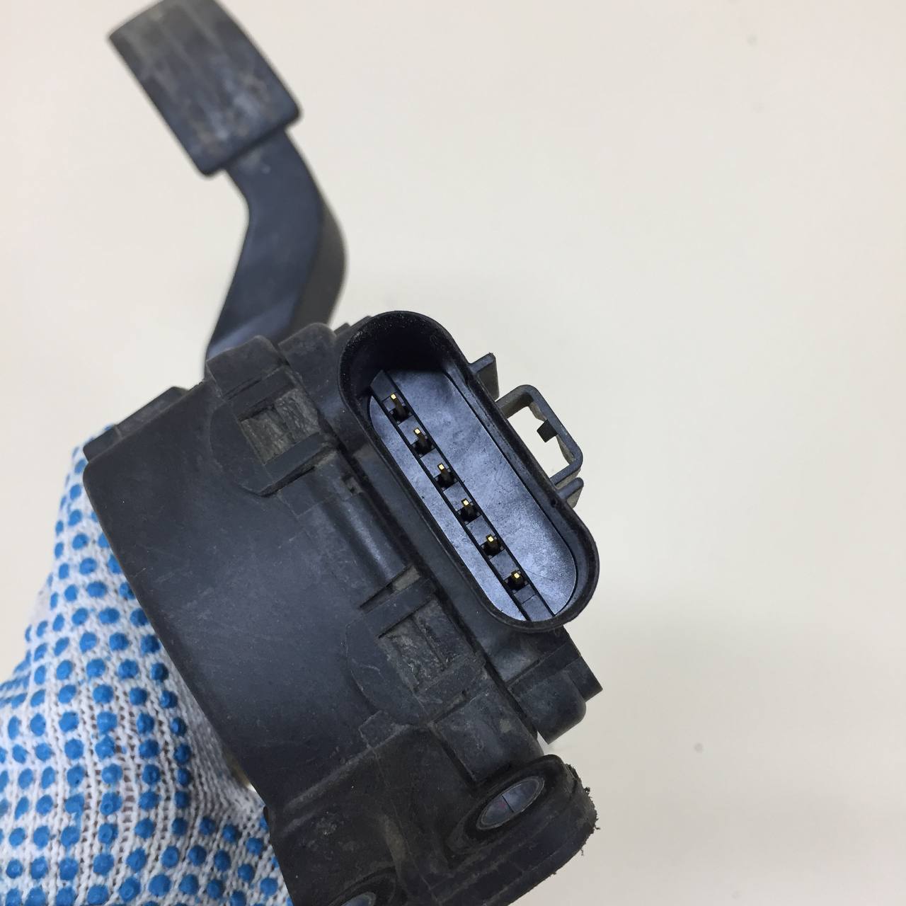 Педаль газа Ford Fiesta (MK5) 2002-2008