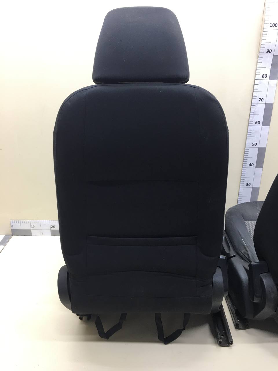 Сиденье (комплект) Volkswagen Polo (MK5) 2011-2020 Сиденье (комплект) Volkswagen Polo (MK5) 2011-2020