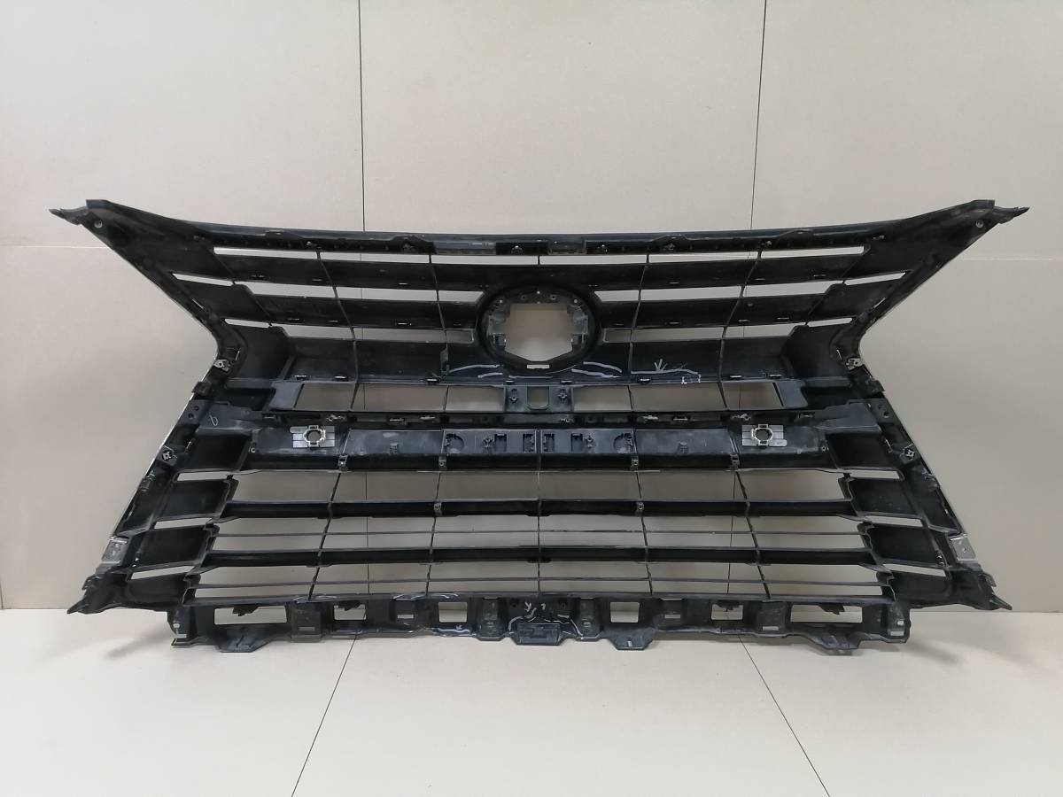 Решетка радиатора Lexus LX450D/570 2015>