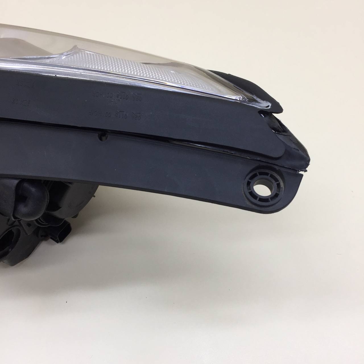 Фара правая Hyundai ix35 (LM) 2010-2015 Фара правая Hyundai ix35 (LM) 2010-2015