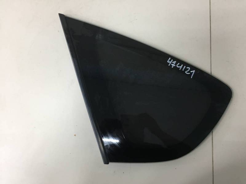 Стекло кузовное глухое левое Subaru Impreza (G12) 2007-2012