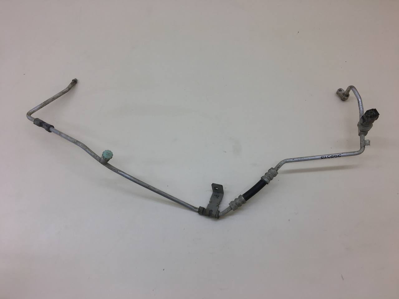 Трубка кондиционера Lada Priora 2007-2018