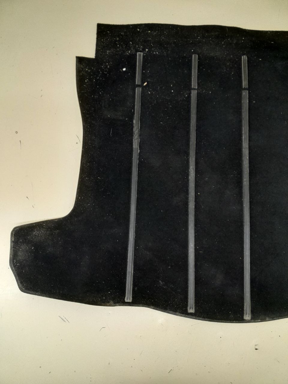 Коврик багажника Ford Fusion (JU) 2002-2012 Коврик багажника Ford Fusion (JU) 2002-2012