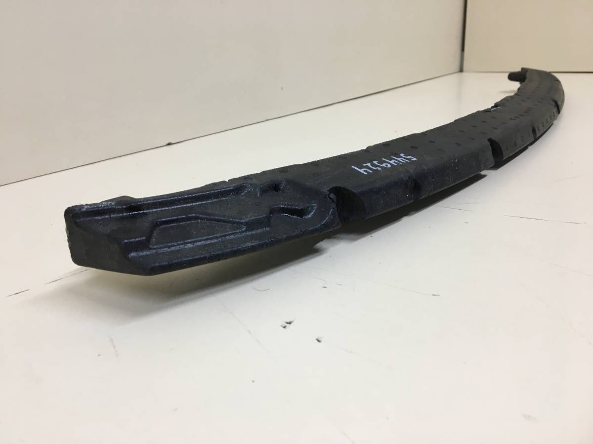 Наполнитель переднего бампера Subaru Tribeca (B9) 2004-2008