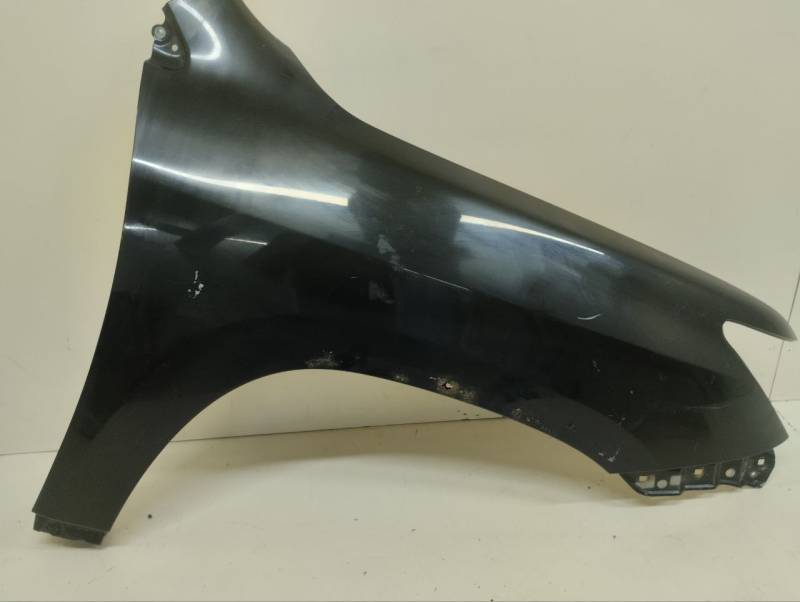 Крыло переднее правое Lexus LX570 (J200) 2007-2015