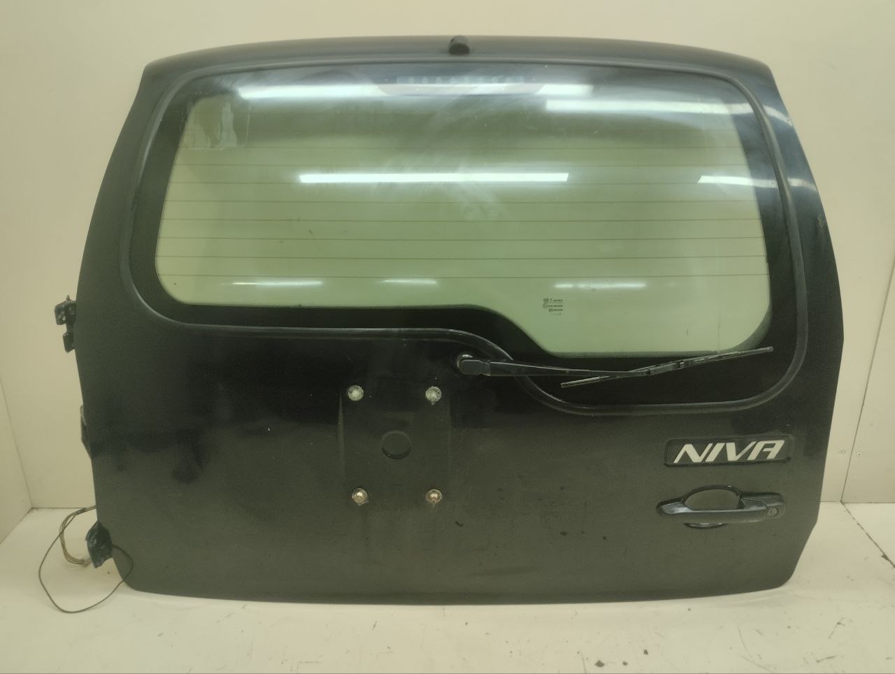 Дверь багажника со стеклом Chevrolet Niva 2009-2020