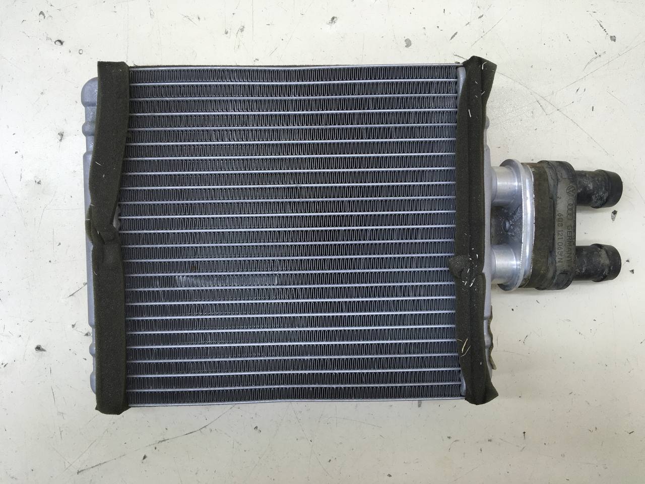 Радиатор отопителя Volkswagen Polo (MK5) 2011-2020 Радиатор отопителя Volkswagen Polo (MK5) 2011-2020