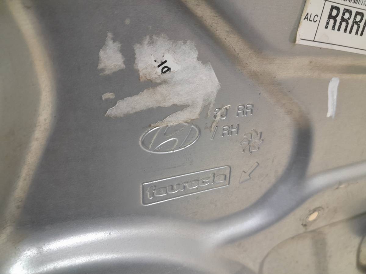 Стеклоподъемник электр. задний правый Hyundai ix55 2007-2013