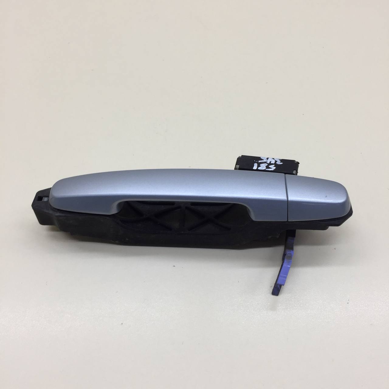 Ручка двери задней наружная левая Toyota Corolla E120 2001-2007 Ручка двери задней наружная левая Toyota Corolla E120 2001-2007
