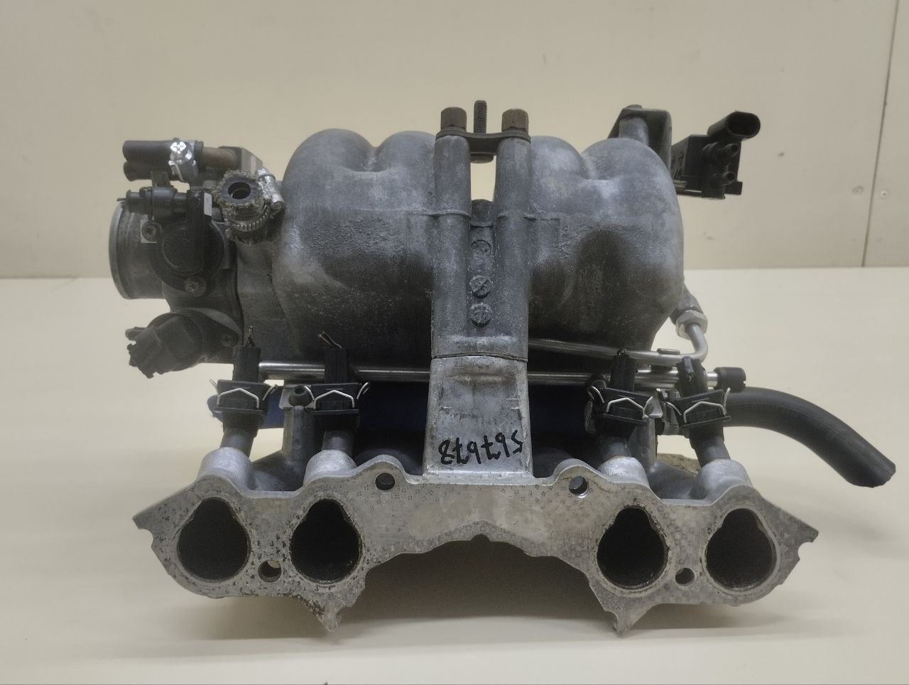 Коллектор впускной Chevrolet Niva 2009-2020