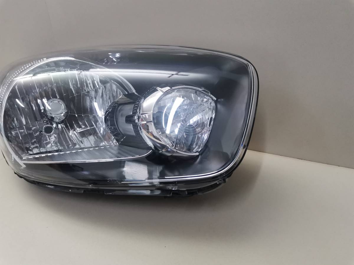 Фара правая Kia Picanto (TA) 2011-2017