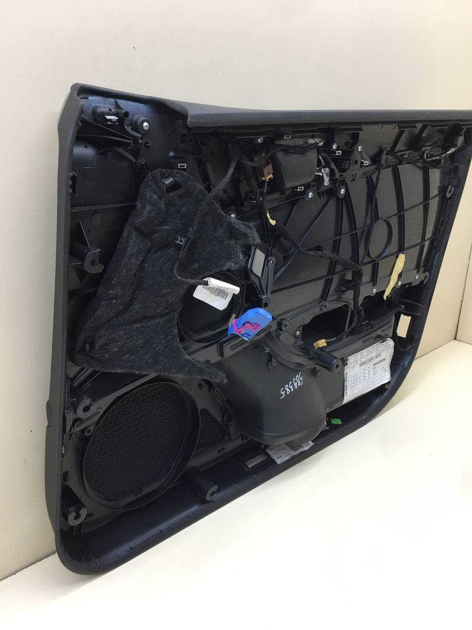 Обшивка двери передней левой Audi A6 (C7) 2011>