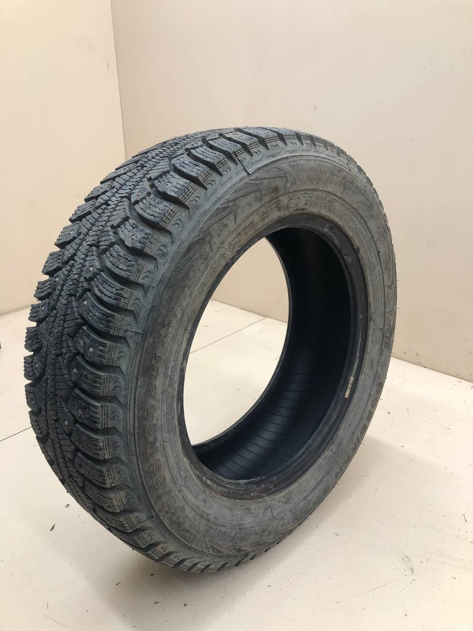 Шины R14 Зимние шипованные NORDMAN 5