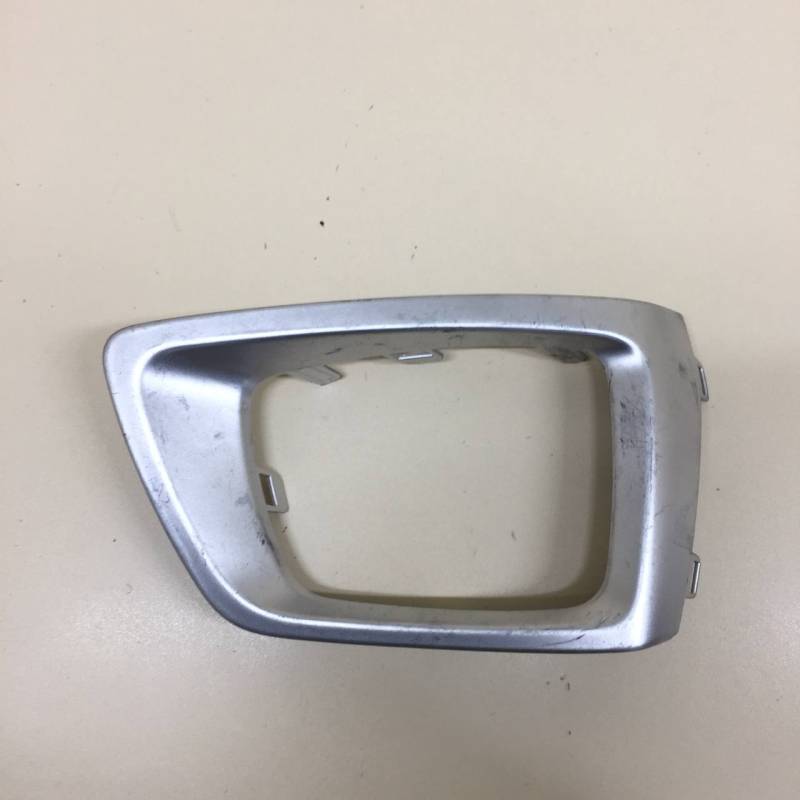 Рамка противотуманной фары левой Subaru Forester (SJ/S13) 2012-2019