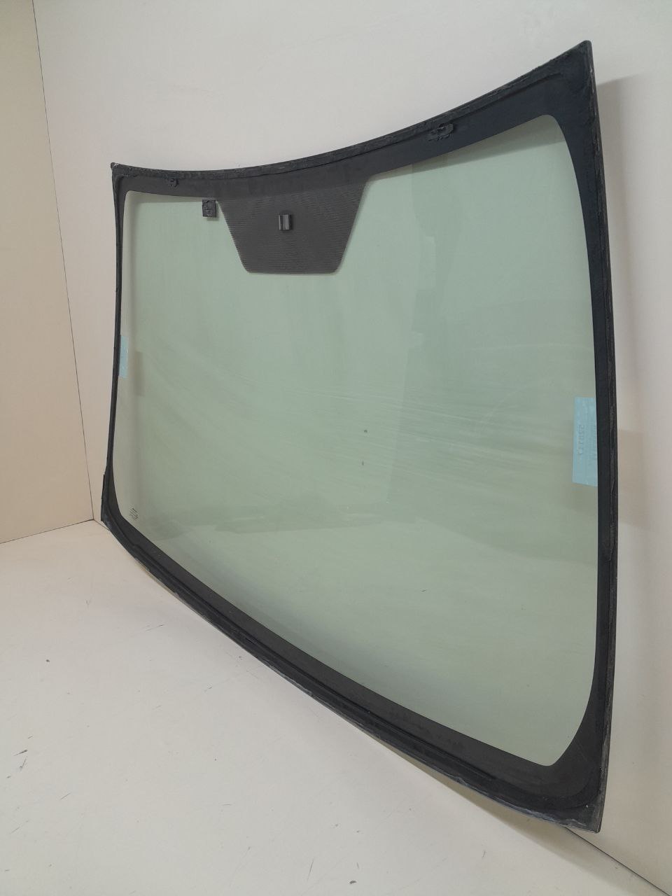 Стекло лобовое (ветровое) Toyota Auris (E150) 2006-2012