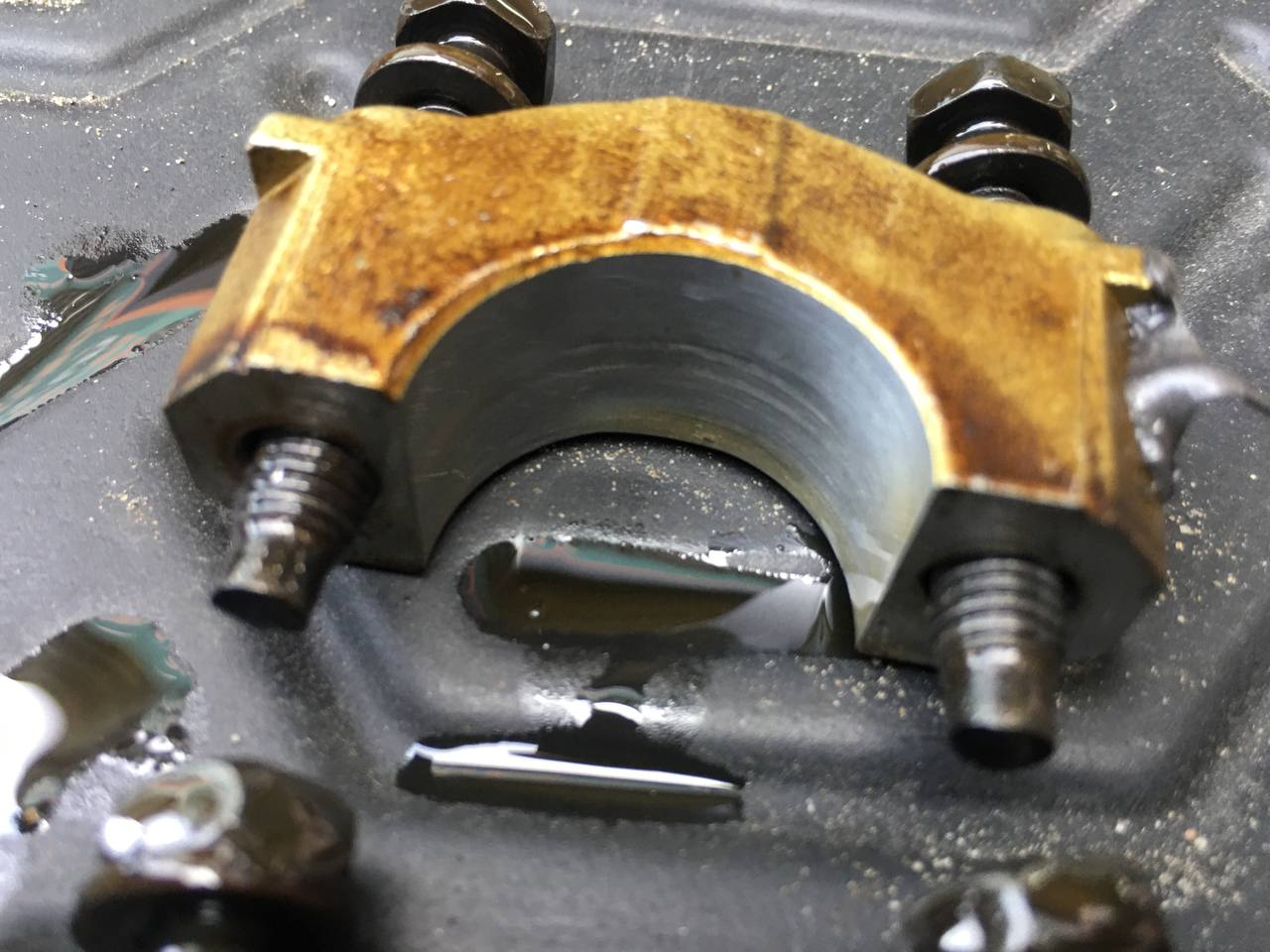 Головка блока цилиндров Toyota Corolla E120 2001-2007 Головка блока цилиндров Toyota Corolla E120 2001-2007