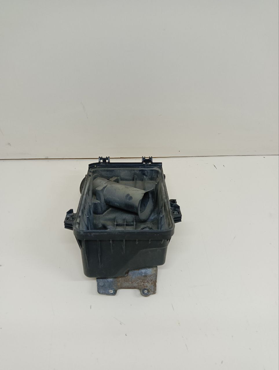 Корпус воздушного фильтра Toyota Camry (XV40) 2006-2011 Корпус воздушного фильтра Toyota Camry (XV40) 2006-2011