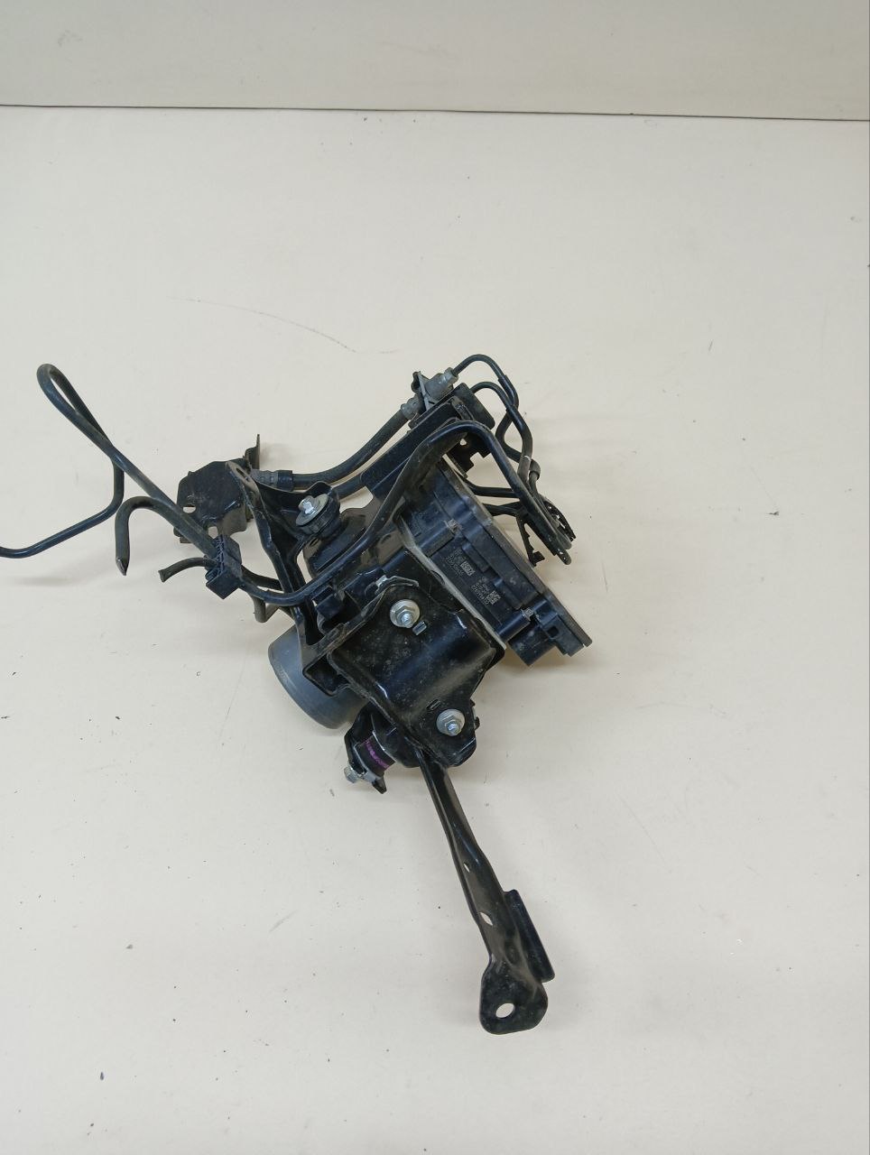 Блок ABS (насос) Subaru Forester (S13) 2012-2018
