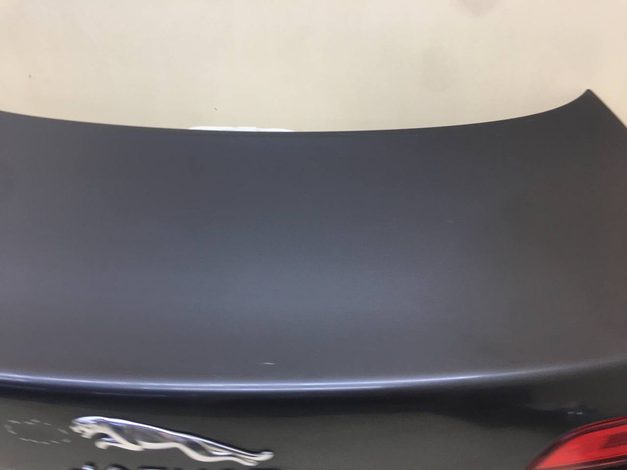 Крышка багажника Jaguar XF 2007-2015