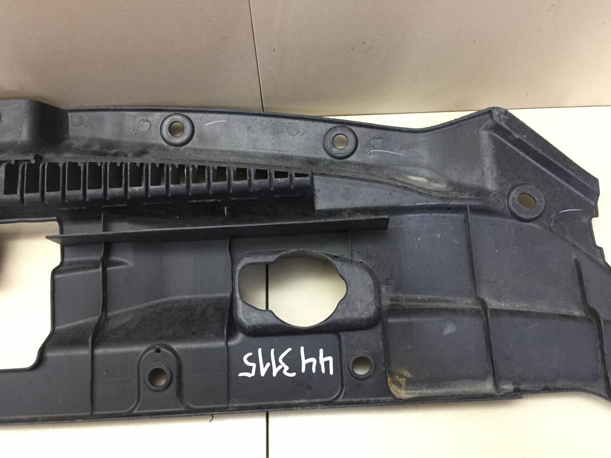 Кожух замка капота Subaru Tribeca (B9) 2004-2008