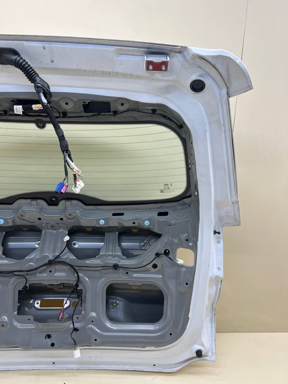 Дверь багажника со стеклом Chery Tiggo 4 Pro 2021>