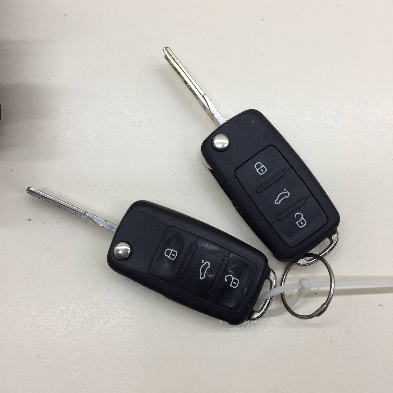 Замок зажигания Volkswagen Jetta (A6) 2010-2019 Замок зажигания Volkswagen Jetta (A6) 2010-2019