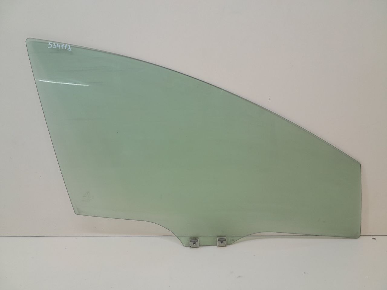 Стекло двери передней правой Mazda CX-7 (ER) 2006-2012