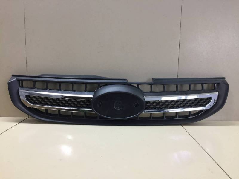 Решетка радиатора Kia Sportage 2 (JE, KM) 2004-2010