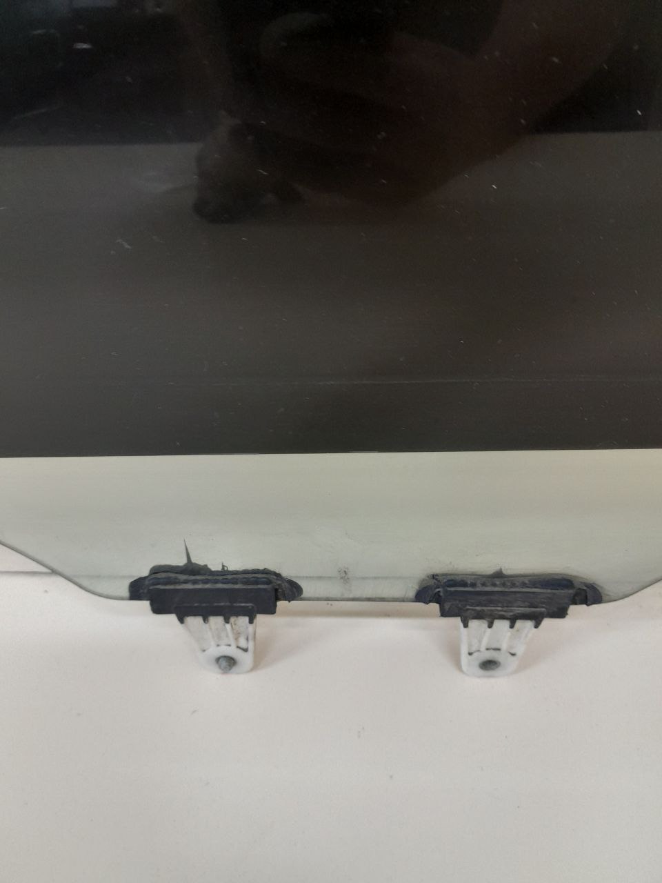 Стекло двери задней правой Suzuki Grand Vitara 2005-2015