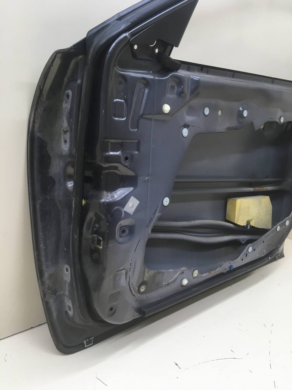 Дверь передняя правая Mazda Mazda 6 (GG) 2002-2007 Дверь передняя правая Mazda Mazda 6 (GG) 2002-2007