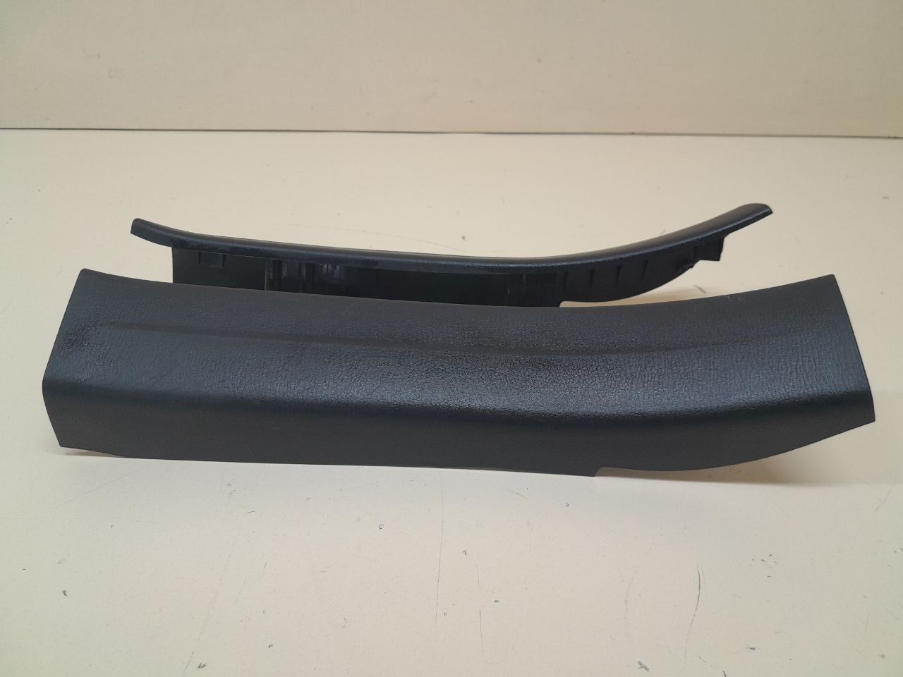 Накладка порога (внутренняя) Mazda Mazda 3 (BM) 2013-2016 Накладка порога (внутренняя) Mazda Mazda 3 (BM) 2013-2016
