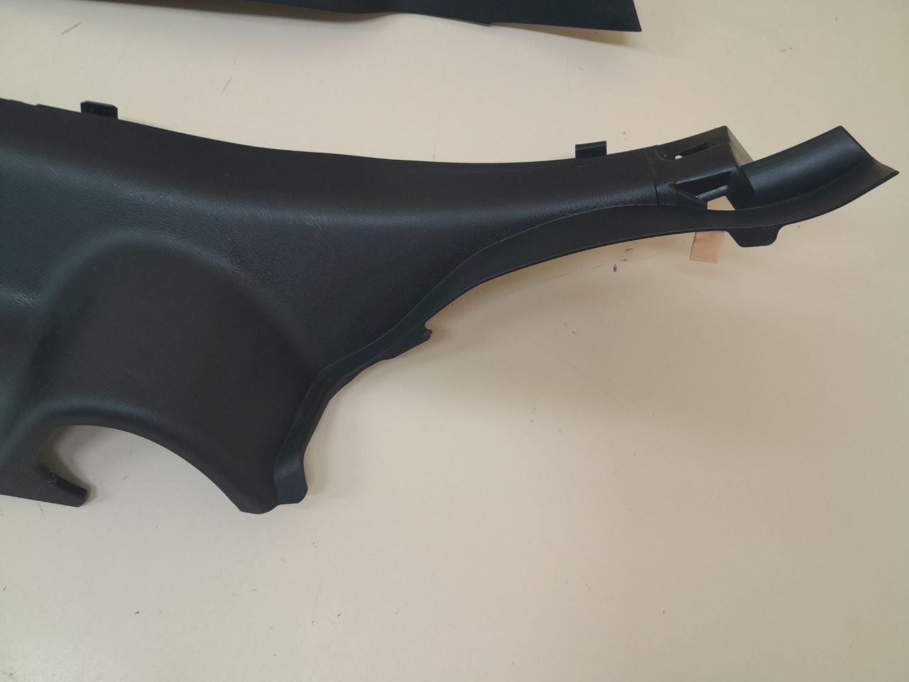 Обшивка стойки Mazda Mazda 3 (BM) 2013-2016 Обшивка стойки Mazda Mazda 3 (BM) 2013-2016