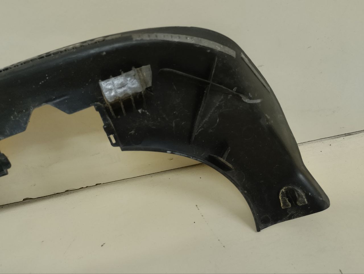 Накладка двери багажника Lexus RX 350 /450h (XL10) 2009-2015 Накладка двери багажника Lexus RX 350 /450h (XL10) 2009-2015